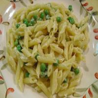 Cheesy Penne Pasta with Peas_image