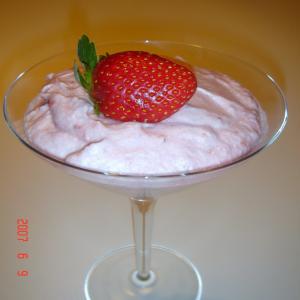 Strawberry Mousse Cups_image