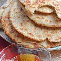 Middle Eastern Flatbread_image