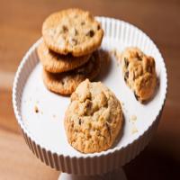 Cakey And Crispy Chocolate Chip Cookies Recipes_image