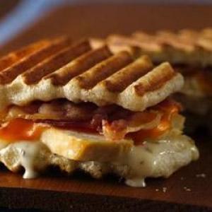 Ranch Chicken and Bacon Panini_image