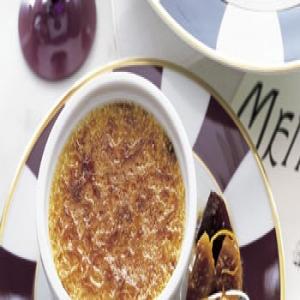 White Pepper Crème Brûlée with Fig and Prune Compote_image
