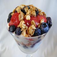 Yogurt Berry Parfaits image