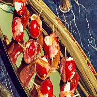 Bacon-Wrapped Peppadew Poppers_image