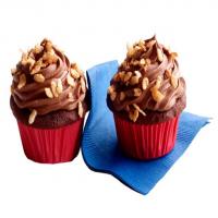 Crunchy Chocolate Malt Cupcakes image