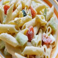 Cucumber and tomato pasta salad recipe_image