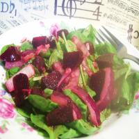 Spinach Salad With Beets image