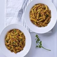 Roasted red pepper & parsley pesto with penne image
