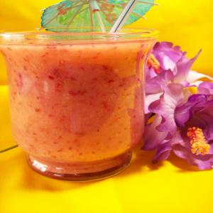 Pear-Berry Smoothie image