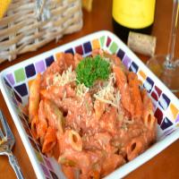 Creamy Pink Vodka Sauce With Penne image