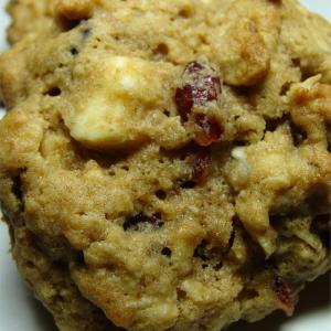 Ocean Spray® Oatmeal Cranberry White Chocolate Chunk Cookies_image