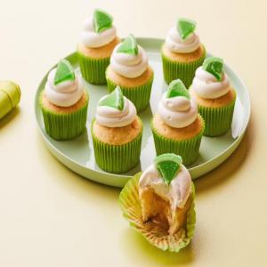 White Claw Lime Cupcakes_image