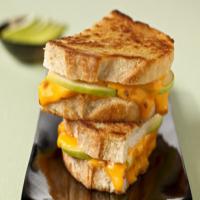 Grilled Cheese with Apples and Bacon image