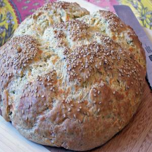 Cheese and Herb Bread_image