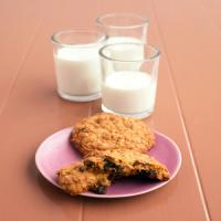 Jumbo Oatmeal-Raisin Cookies image