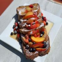 Fluffy French Toast With Berries image