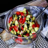 Cucumber & Tomato Salad_image