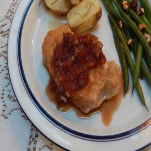 Pork Chops With Tangy Red Currant Sauce_image