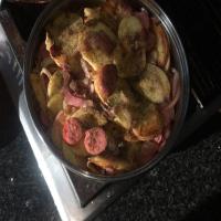 Fried Potatoes With Onion and Kielbasa_image