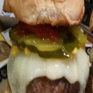 Bacon Cheeseburgers with Steak Sauce Recipe_image
