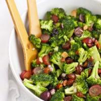 Vegan Broccoli Salad with Poppy Seed Dressing_image