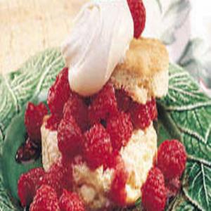 White Chocolate Shortcakes with Raspberries_image