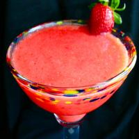 Strawberry Daiquiri Smoothie (Alcoholic)_image