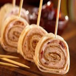 Cranberry Chutney and Peanut Butter Roll-Ups image