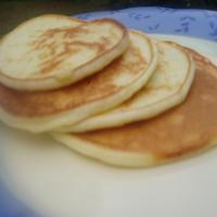 4-Ingredient Cottage Cheese Pancakes image