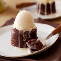 Molten Chocolate Cakes_image