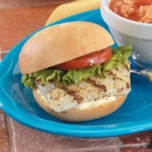 Grilled Fish Sandwiches_image