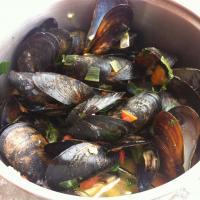 Patti's Mussels a la Mariniere image