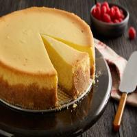 Lemon Curd Cheesecake image