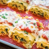 CHEESY SPINACH LASAGNA ROLLS_image