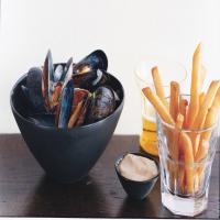 Mussels and Fries with Mustard Mayonnaise_image