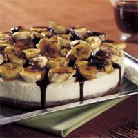 Chocolate Brownie Torte with White Chocolate Mousse and Caramelized Bananas_image