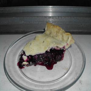 Fresh & Flaky Blueberry Pie image