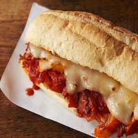 Spicy Roast Beef and Capicola Sub Sandwich_image