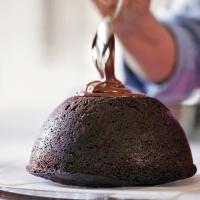Ginger Spice Cake with Dried Cherries_image