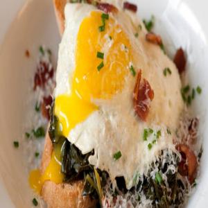 Kale with Egg and Toast_image
