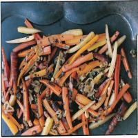 Carrots with Shallots, Sage, and Thyme image
