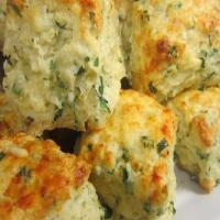 Herbed Cheese Puffs_image