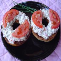 Breakfast Bagel, Featuring Tomato and Garden Cream Cheese_image