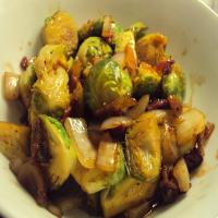 Brussels Sprouts With Bacon and Balsamic Vinegar image