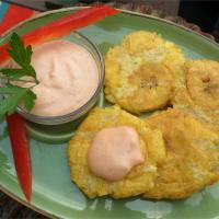 Tostones (Twice Fried Green Plantains) with Mayo-Ketchup Dipping Sauce_image