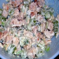 Chicken Salad Veronique With Nectarines_image