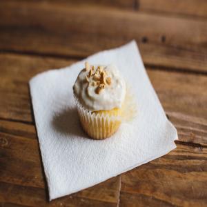 Easy Peanut Butter-Banana Cupcake Recipe_image