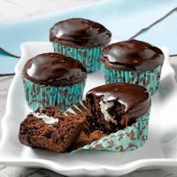 Cream-Filled Cupcakes image