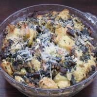 Savory Bread Pudding w/ Mushrooms, Spinach & Feta_image
