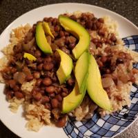 Mbaazi Wa Nazi (Pigeon Peas in Coconut Milk) image